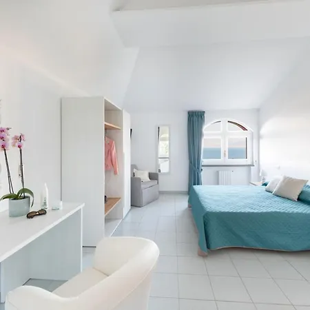 Sorrentovibes - Sea View Rooftop With Jacuzzi & Garden * Sorrento