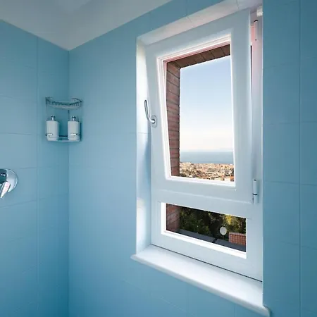 Sorrentovibes - Sea View Rooftop With Jacuzzi & Garden Ferienhaus