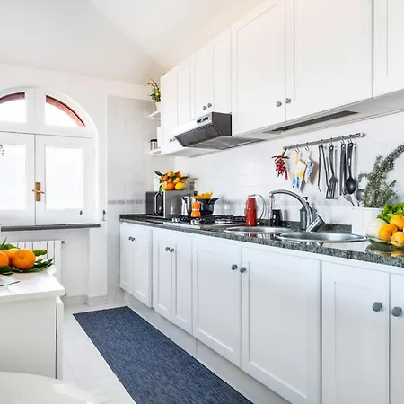 Sorrentovibes - Sea View Rooftop With Jacuzzi & Garden * Sorrento