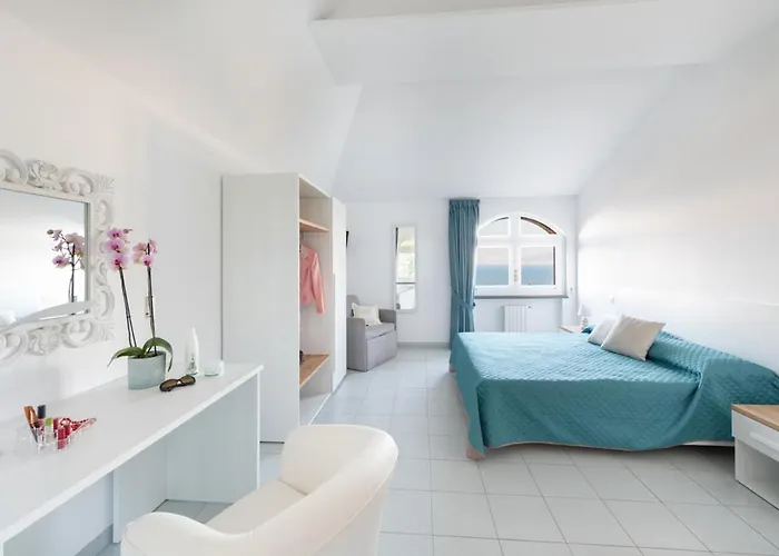 Sorrentovibes - Sea View Rooftop With Jacuzzi & Garden * Península Sorrentina