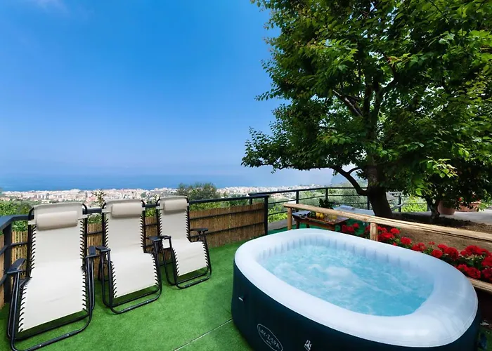 Sorrentovibes - Sea View Rooftop With Jacuzzi & Garden *